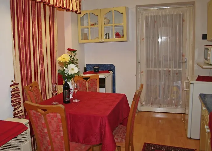 Arany Barokk Apartamento *