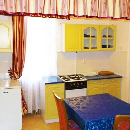 Arany Barokk Apartment *